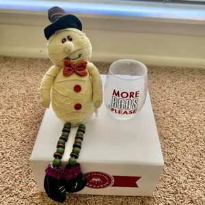 Halloween Decor and Stemless Wine Glass